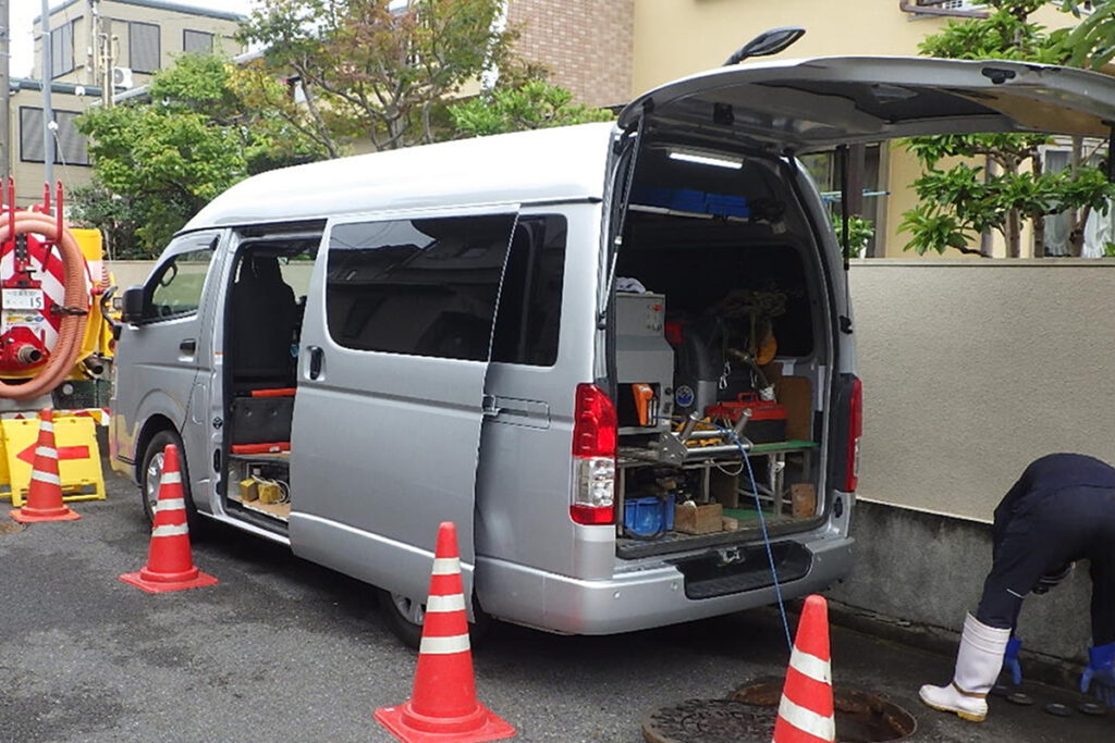テレビカメラ車